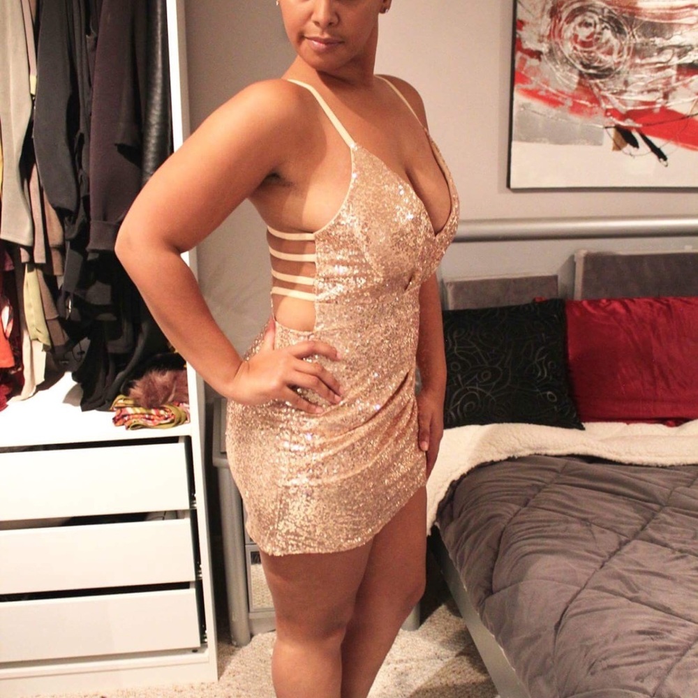 Source Unknown Gold Sequin Backless Dress